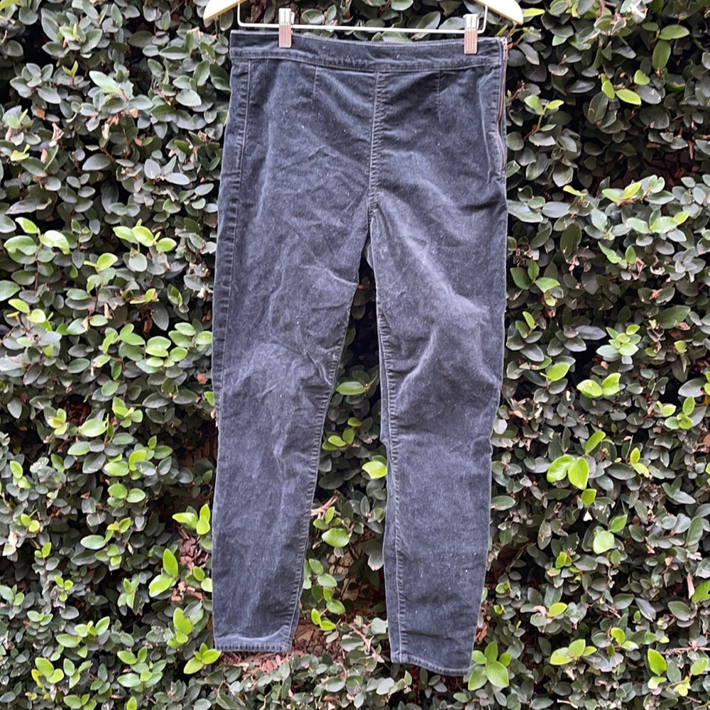Gap 1969 Olive Green 🍸 Velour Side Zip Legging